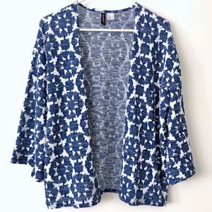 H&M Blue White Print Hip Open Cardigan